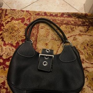 Black purse gently used
